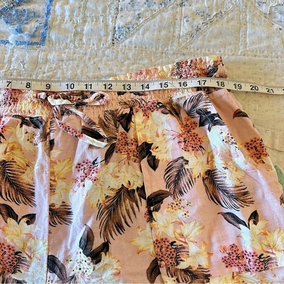Hawaiian print elastic stretch linen shorts with side pockets and drawstring XL - Picture 5 of 7